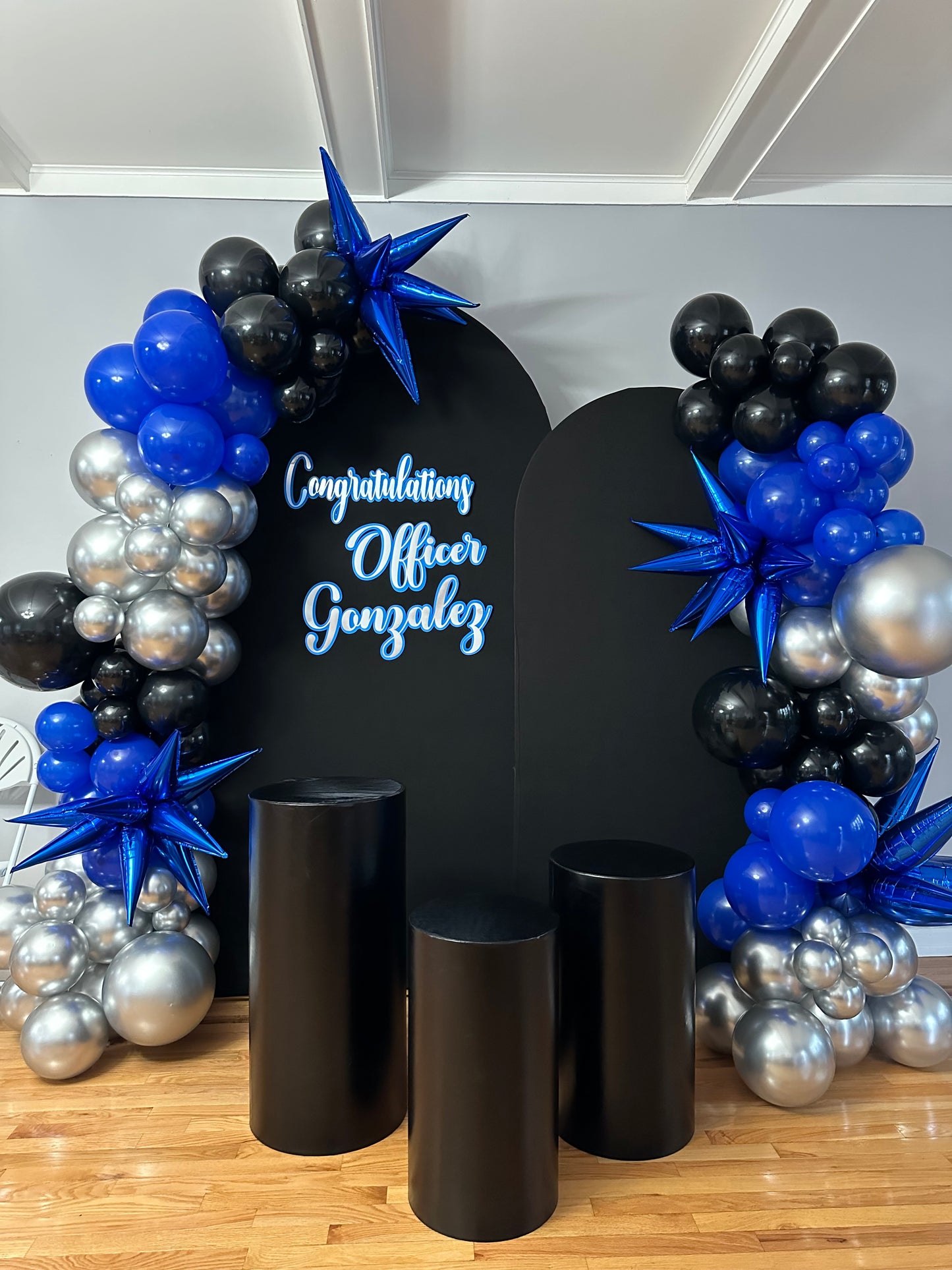 signature cake table bundle with custom decals and garland